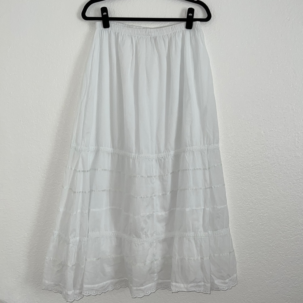 white boho skirt